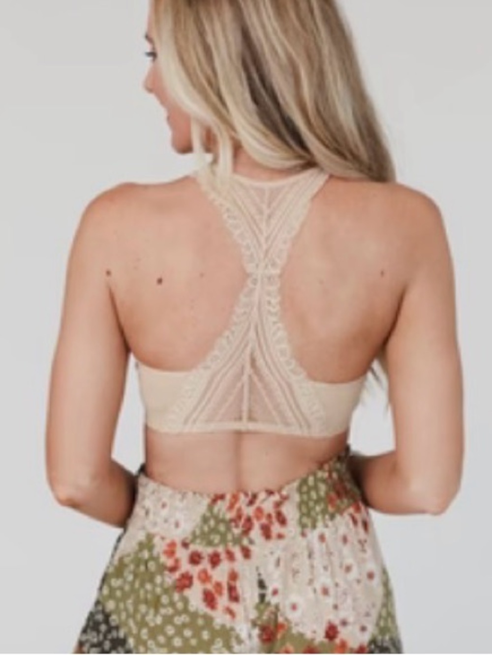 Three Bird Nest Evermore Seamless Lace Racerback Bralette in Beige M